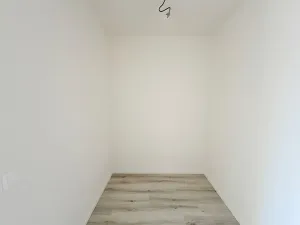 Prodej bytu 1+kk, Praha - Hloubětín, Sámská, 35 m2