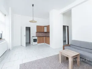 Prodej činžovního domu, Kamenický Šenov, Zborovská, 525 m2