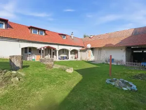 Prodej vícegeneračního domu, Hvozd, 216 m2