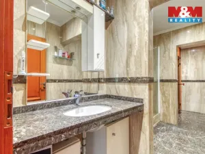 Prodej rodinného domu, Psáry, Pod Skalou, 218 m2