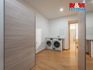 Prodej rodinného domu, Neustupov, 450 m2