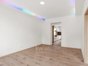 Prodej bytu 2+1, Cheb, Na Hradčanech, 82 m2