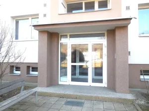 Pronájem bytu 1+1, Zlín, Zborovská, 38 m2