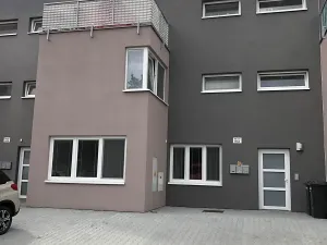 Pronájem bytu 2+kk, Modřice, Bobravská, 50 m2