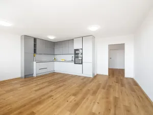 Prodej bytu 3+kk, Praha - Střížkov, Šluknovská, 76 m2