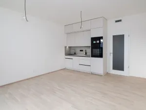 Pronájem bytu 1+kk, Praha - Modřany, Mezi vodami, 39 m2