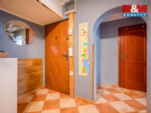 Prodej bytu 4+1, Litoměřice - Pokratice, Ladova, 77 m2