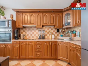 Prodej bytu 4+1, Litoměřice - Pokratice, Ladova, 77 m2