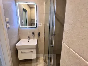 Pronájem bytu 3+kk, Praha - Strašnice, Nučická, 65 m2