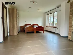 Pronájem rodinného domu, Pětihosty, 200 m2