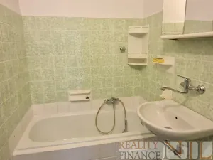 Pronájem bytu 3+1, Plzeň, Waltrova, 74 m2