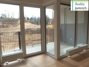 Pronájem bytu 3+kk, Liberec, Na Perštýně, 74 m2