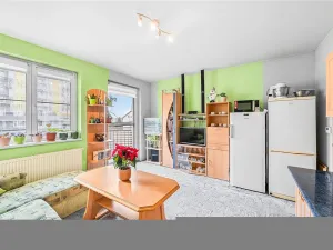 Prodej bytu 3+kk, Nýřany, Na Sklárně, 55 m2