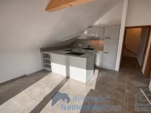Prodej bytu 3+kk, Nová Pec, 74 m2