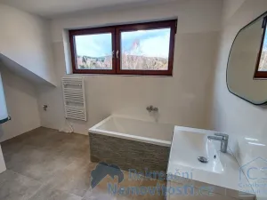 Prodej bytu 3+kk, Nová Pec, 74 m2