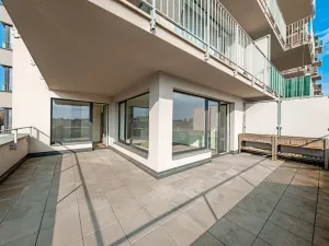 Pronájem bytu 3+kk, Pardubice - Zelené Předměstí, Pod Vinicí, 117 m2