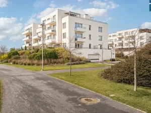 Prodej bytu 2+kk, Praha - Letňany, Hlučkova, 45 m2