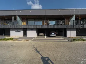 Prodej bytu 3+kk, Přezletice, Hrušková, 72 m2