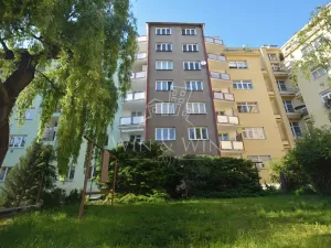 Pronájem bytu 2+kk, Praha - Vršovice, Sámova, 47 m2