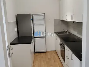 Pronájem bytu 2+kk, Praha - Nusle, V Horkách, 51 m2