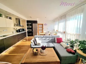 Pronájem bytu 4+kk, Uherské Hradiště, Sadová, 103 m2