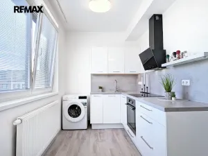 Prodej bytu 2+kk, Praha - Hlubočepy, Hugo Haase, 55 m2