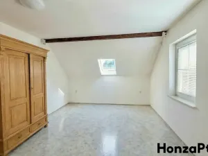 Prodej rodinného domu, Praha, 219 m2