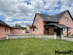 Prodej rodinného domu, Praha, 219 m2