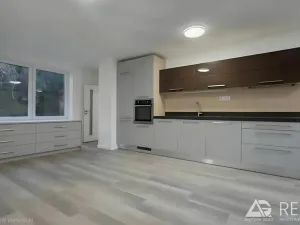 Prodej bytu 3+kk, Praha - Hlubočepy, Pod Žvahovem, 88 m2