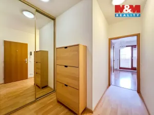 Pronájem bytu 1+kk, Praha - Zbraslav, Karla Černého, 31 m2