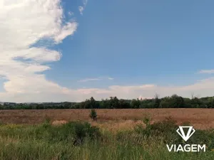 Prodej podílu pole, Praha, 4143 m2