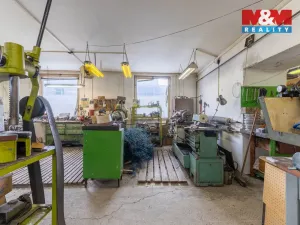 Prodej výrobních prostor, Bedihošť, Komenského, 180 m2