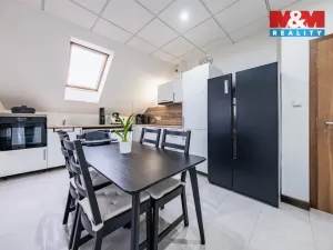 Prodej výrobních prostor, Droužkovice, Rudé armády, 486 m2