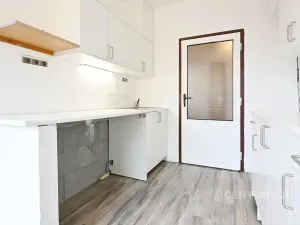 Prodej bytu 2+kk, Ústí nad Labem, Šrámkova, 40 m2