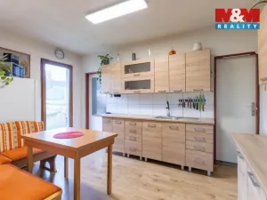 Prodej rodinného domu, Hvozd, 120 m2