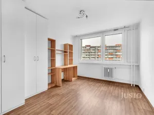 Pronájem bytu 3+kk, Praha - Horní Měcholupy, Livornská, 70 m2