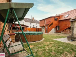 Prodej rodinného domu, Kolešov, 198 m2