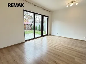 Pronájem rodinného domu, Králův Dvůr, Větrná, 80 m2