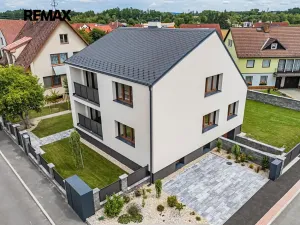 Prodej vily, Jindřichův Hradec, Spojovací, 183 m2