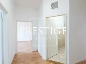 Pronájem bytu 2+kk, Praha - Holešovice, Veletržní, 45 m2