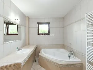 Pronájem vily, Průhonice, Jetelová, 370 m2