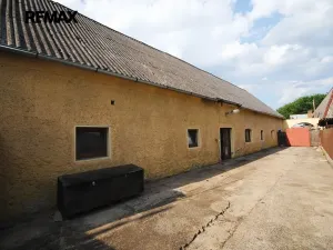 Prodej komerční nemovitosti, Církvice, 6984 m2