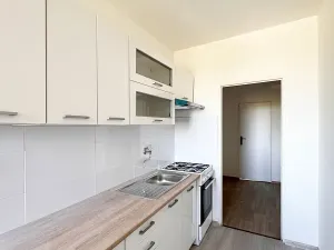 Pronájem bytu 2+1, Chomutov, Dřínovská, 60 m2