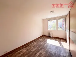 Pronájem bytu 2+1, Chomutov, Dřínovská, 60 m2