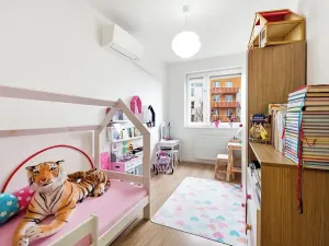 Prodej bytu 3+kk, Praha - Kyje, Sicherova, 64 m2