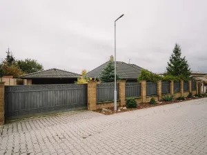 Prodej rodinného domu, Ondřejov, Slunečná, 200 m2