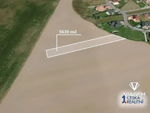 Prodej pole, Jesenice, 5630 m2
