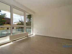 Pronájem bytu 4+1, Praha - Hostivař, Pod průsekem, 126 m2