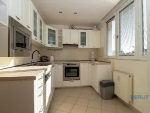 Pronájem bytu 2+kk, Čelákovice, Rumunská, 50 m2
