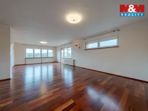 Prodej rodinného domu, Dolní Lhota, Lomená, 315 m2